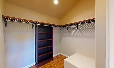 Master bedroom walk-in closet.jpg, 17909 Cascade Estates Drive, 2