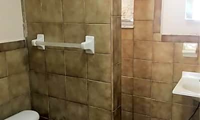 Bathroom, 224 NW 13th Ct, 2