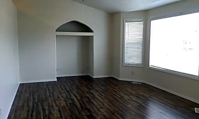 Living Room, 2109 S Covey Avenue, 1