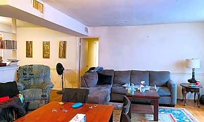 Living Room, 3425 Kensington Ave, 1