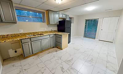 Kitchen, Room for Rent - Live in Lithonia (id. 940), 1