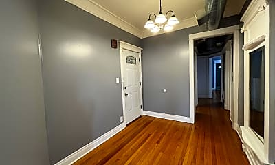 Living Room, 6125 S Champlain Ave, 1