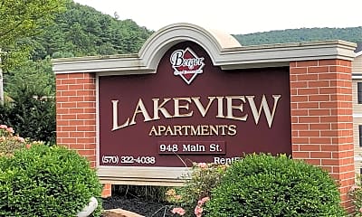 Lakeview Apartments, 1