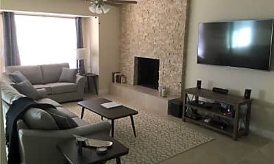 Living Room, 2632 Cabot St, 1
