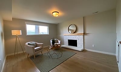 Living Room, 2215 N Atlantic St, 0