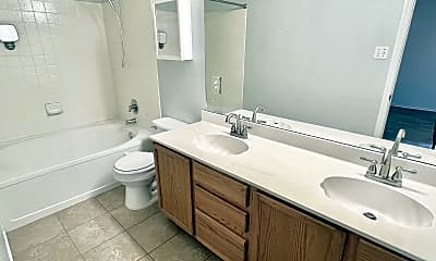 Bathroom, 4301 Triboro Trail, 2
