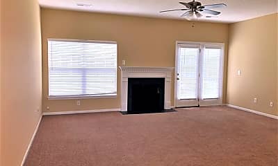Living Room, 155 Highwoods Plantation Avenue, 1