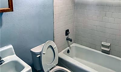 Bathroom, 4216 Montgomery St, 2
