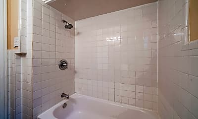 Bathroom, Room for Rent - Woodlawn Home (id. 805), 0