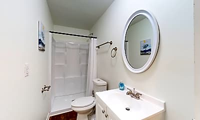 Bathroom, Room for Rent - Jonesboro Home (id. 1018), 0