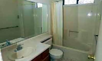 Bathroom, Pine Hollow Commons, 2