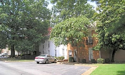 Raleigh Court Townhomes, 1