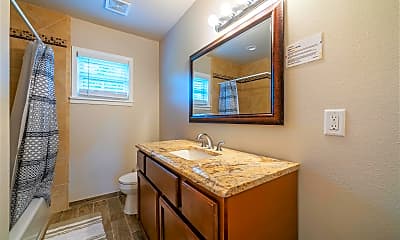 Bathroom, Room for Rent - Live in Acres Homes (id. 964), 1