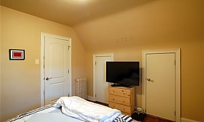 Bedroom, 118 Lowell Ave, 2