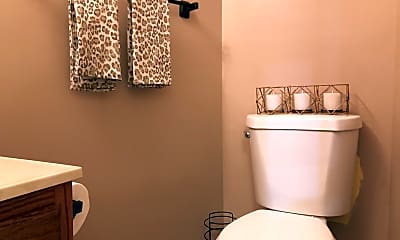 Bathroom, 132 Forest Edge Place, 2