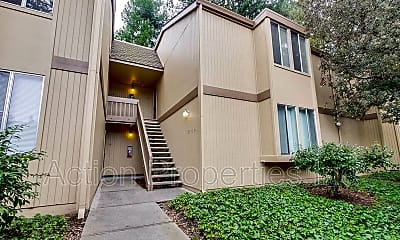 Building, 505 Cypress Point Drive, #39, 1