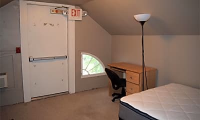 Bedroom, 801 W Iowa St, 2