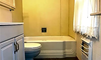 Bathroom, 2560 Shirley Ave #B, 2
