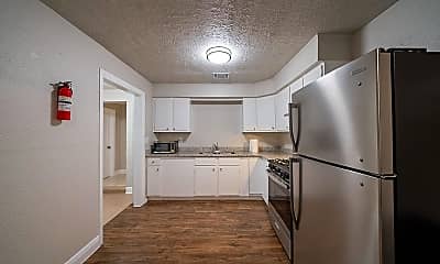 Kitchen, Room for Rent -  A 4-min walk to Parker Rd @ McGal, 1