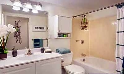 Bathroom, 1400 Worcester Rd, 1