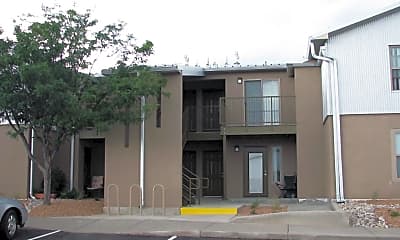 Building, Mesa Del Norte Apartments, 2