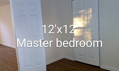 Bedroom, 71 Woodcut Dr, 1