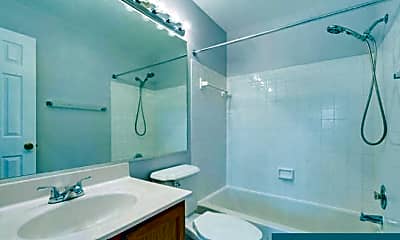Bathroom, 10243 Jamaica Ln, 1