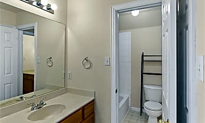 Bathroom, 2714 Serena Ct, 2