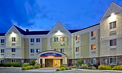 Candlewood Suites, 0