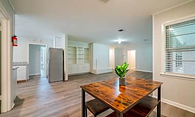 Living Room, Room for Rent - Live in Northshore (id. 868), 0
