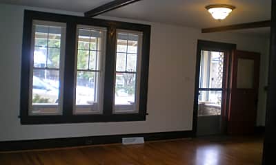 Living Room, 73 Welch St, 1