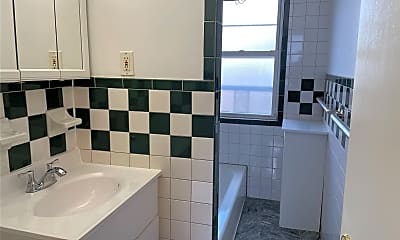 Bathroom, 101-20 123rd St #2, 2