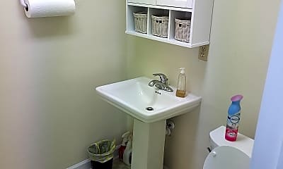 Bathroom, 131 Morninghill Dr, 2
