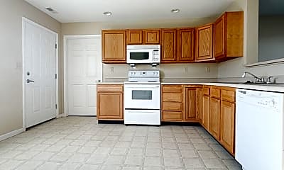 Kitchen, 46 Danbury Ct, 1