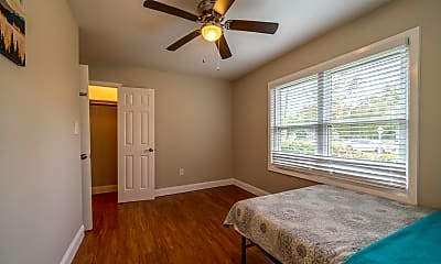 Bedroom, Room for Rent - Live in Acres Homes (id. 964), 2