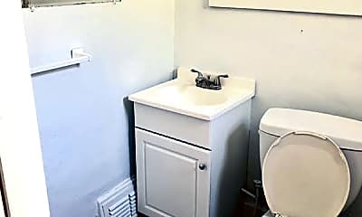 Bathroom, 2242 Ogden Ave, 2
