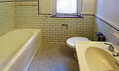 Bathroom, Parkway Apartments, 2