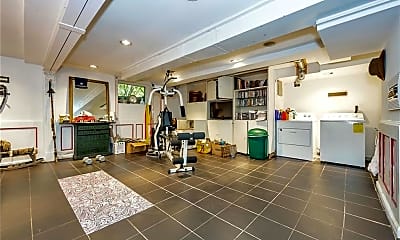 Fitness Weight Room, 254 Fort Hill Rd, 2