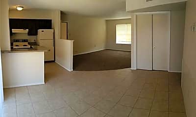 Living Room, 2400 Buffalo Gap Rd #172, 1