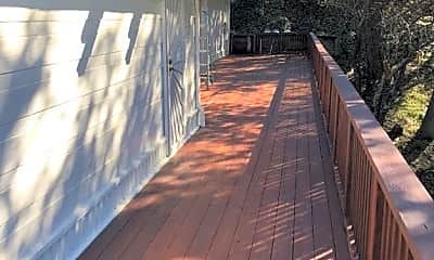 Patio / Deck, 4623 Lincoln Ave, 2