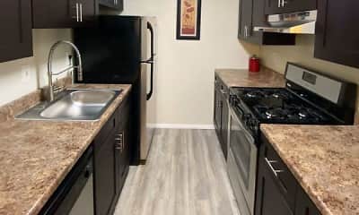 Kitchen, Fox Meadow Apartments and Townhomes, 0