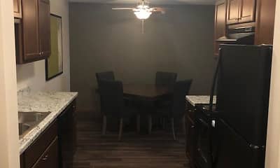 Dining Room, Plymouth Commons, 2
