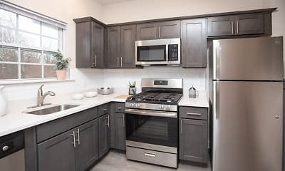 Kitchen, The Commons Upper Saddle River, 1