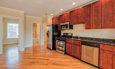 3 Bedroom Apartments In Northwest Side Chicago Il Rent Com