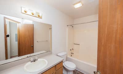 Bathroom, Country Club Toledo Apartments, 1