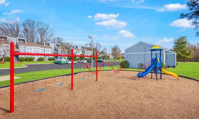 Playground, Villas at Riverview, 1