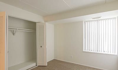 Bedroom, The Heights of Southfield, 2