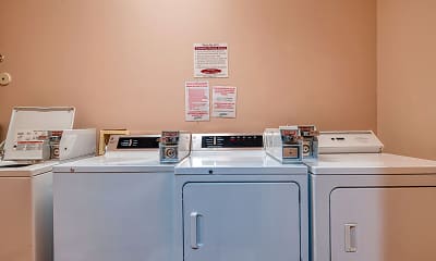 washroom with independent washer and dryer, Peerless, 2
