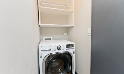 laundry area featuring washer / dryer, 512 Wrightwood, 2