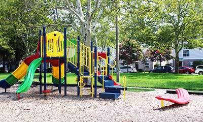 Playground, Dundale Square, 2
